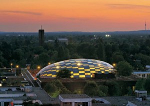 The first chapter: LED and OLED lighting: only in the necessary places to use the necessary amount of affordable lighting