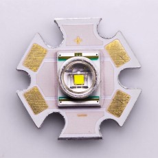 Cree XRE series 1 Watt White LED: WG-Q4 Part Number: XREWHT-L1-0000-00C01