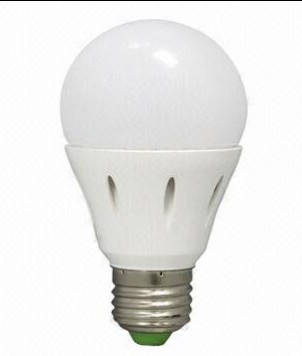 6W LED Light Bulb with Over 270 Degrees Beam Angle