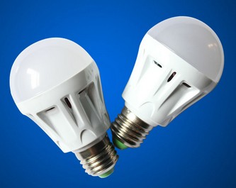 Super Energy Saving 7W LED Bulb light