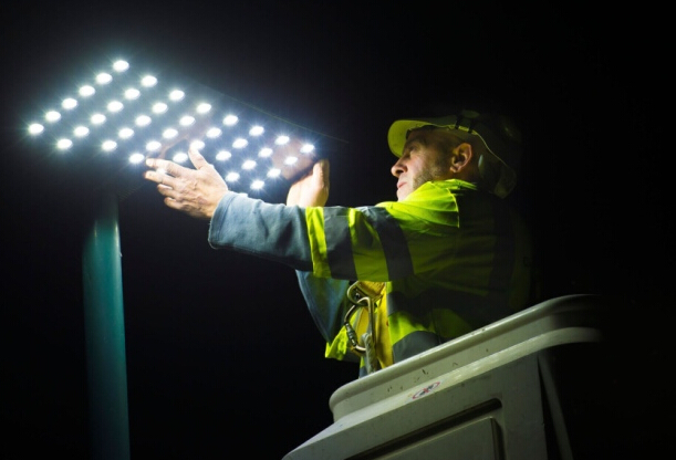 United Kingdom Doncaster deploy 33,000 LED lights