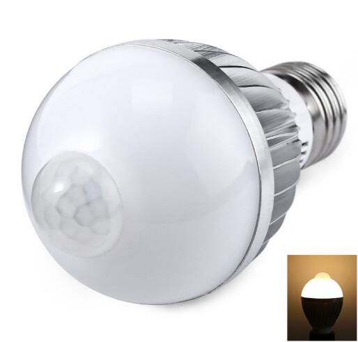 E27 5W 650LM Warm White LED Bulb