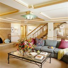 Programs and security of non-isolated circuit in solar LED street light Programs and security of non-isolated circuit in solar LED street light