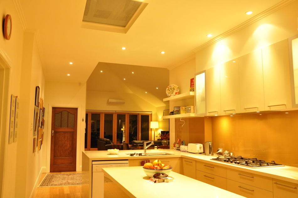 LED downlight Safety Precautions