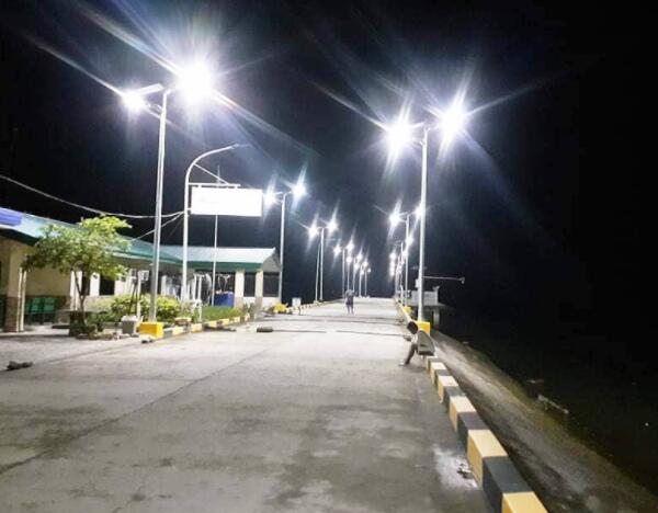Baoshan Town LED solar street light project completed