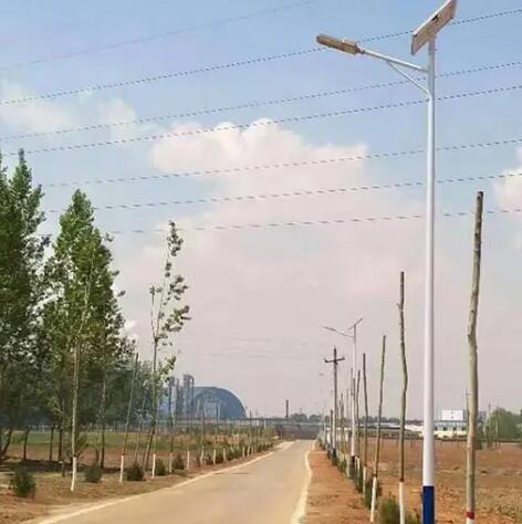 Small street lights in Xinxiang, Henan Province illuminate the people's livelihood