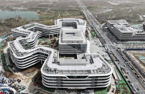 Smart light poles + drones create Xiongan New Area in Hebei