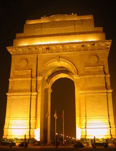 LED lighting system light up ＂ India Gate＂