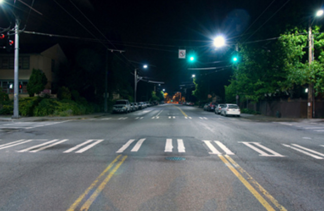 LED lighting replacing the traditional street lights need to improve reliability