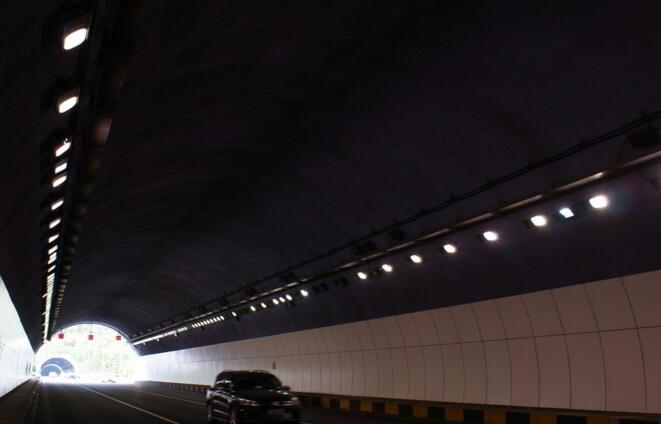 Taizhou 11 tunnels installed LED tunnel lights