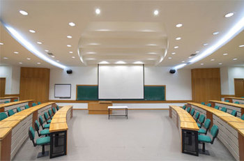 Noting circuit design to extend the life of LED lamp