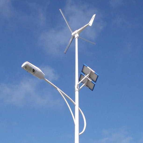 LED street lights seek a breakthrough