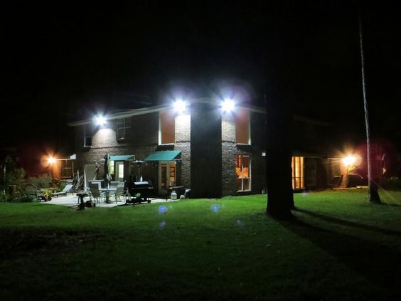 LED flood light by the outdoor lighting of all ages