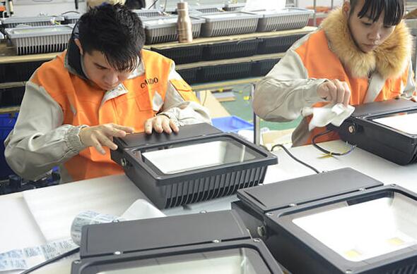 China LED lighting products exported 2.307 billion in April
