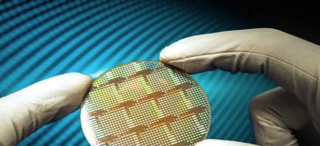 The global Micro-LED market will reach $10.7 billion in 2022