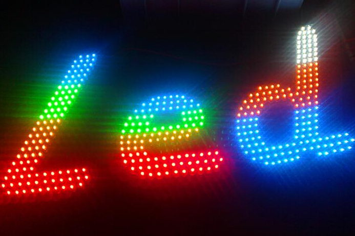 China LED industry analysis: development opportunities and challenges coexist