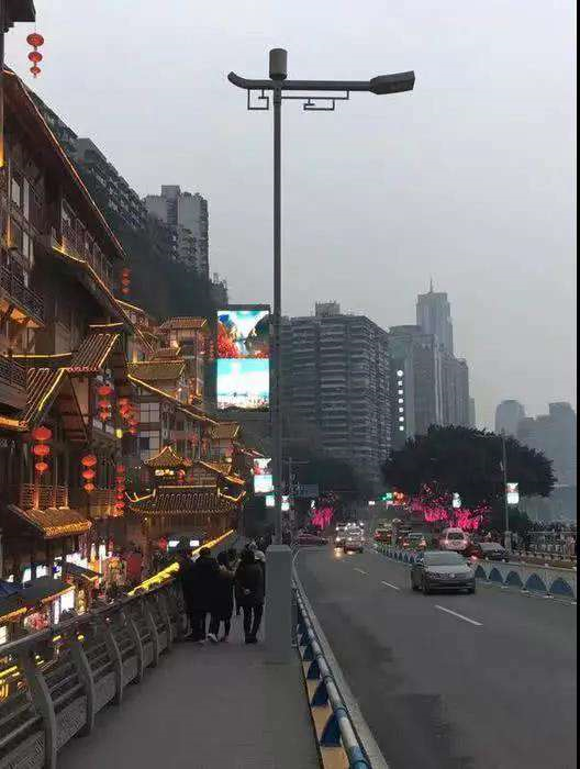 The first wisdom light pole demonstration project in Chongqing was completed and accepted
