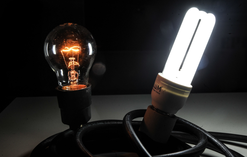 Long-life outdoor LED lighting drive power supply design