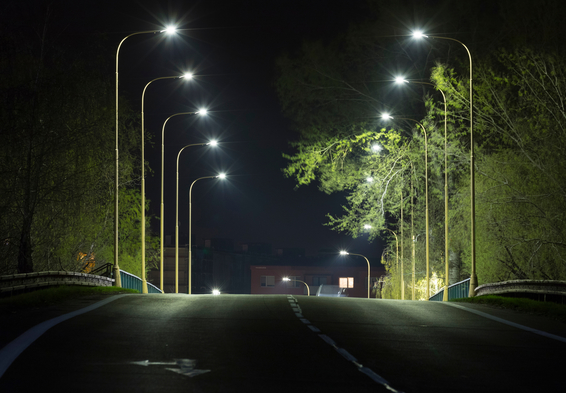 Tax reduction and fee reduction help traditional lighting transformation and upgrading
