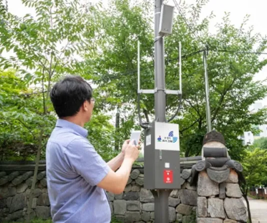 South Korea will launch "smart pole" street lighting system