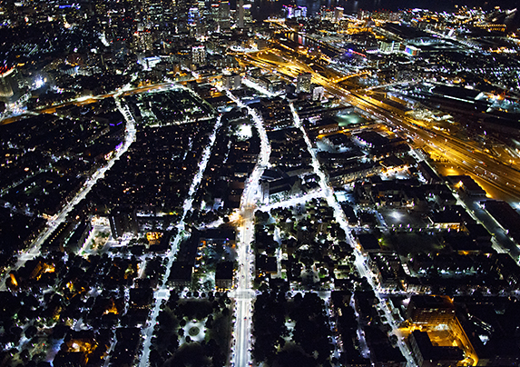 The application of LED light pole screen in the field of street lights will be more intelligent and energy-saving