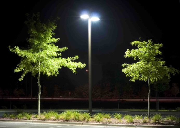 Facing the problem of LED lighting strobe
