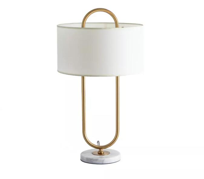 Consumer purchase of LED luminaires should check whether the product logo is complete