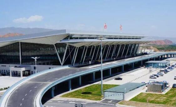 Intelligent lighting escorts Xining Caojiabao International Airport