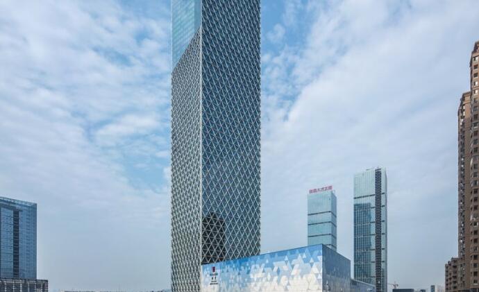 Nanchang high-rise building becomes the world's largest LED lighting curtain wall