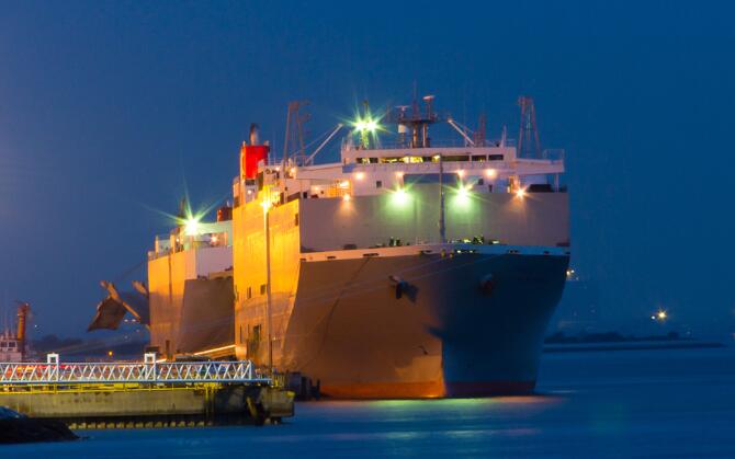 Two navigational lighting products of Hangzhou Airport obtained national patents