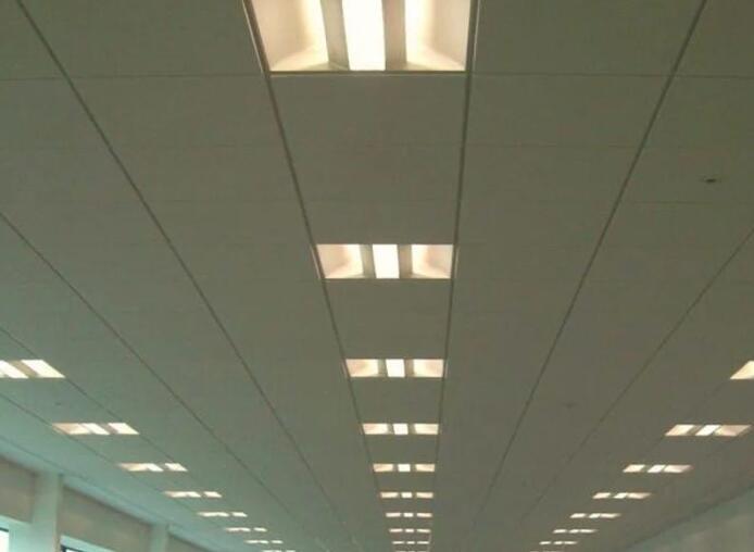 Phase out of fluorescent lamps by 2027