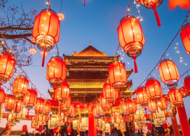 New Year lanterns will be turned on in Weihai, Shandong