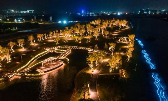 Smart street light system helps Zhongshan Cuiheng New District create new urban momentum