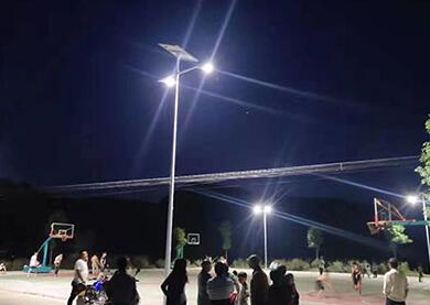 Solar LED street lights light up the Aksu region in Xinjiang