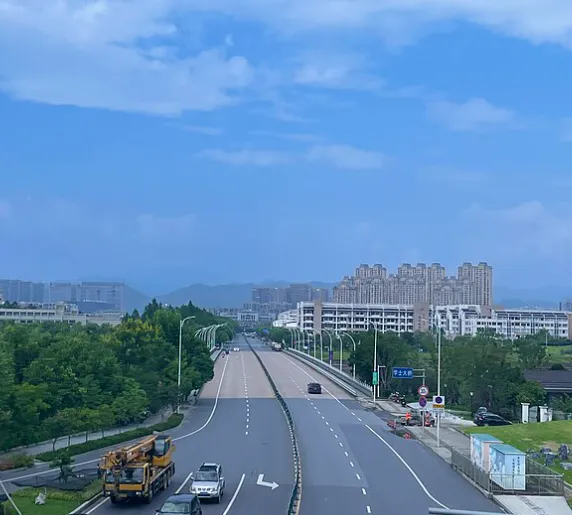 New Streetlights Refresh Jinhua's Dongyang Street in Zhejiang Upgrade