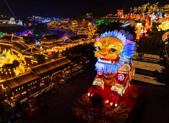 867-Meter Street Lighting Installed on Binhu Road in Zigong, Sichuan