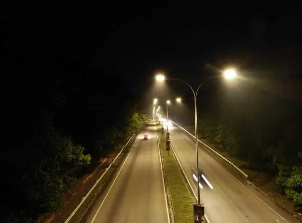 Over 400 LED Streetlights Installed on the Southern Extension of Jinan's Second Ring Road West Elevated Highway
