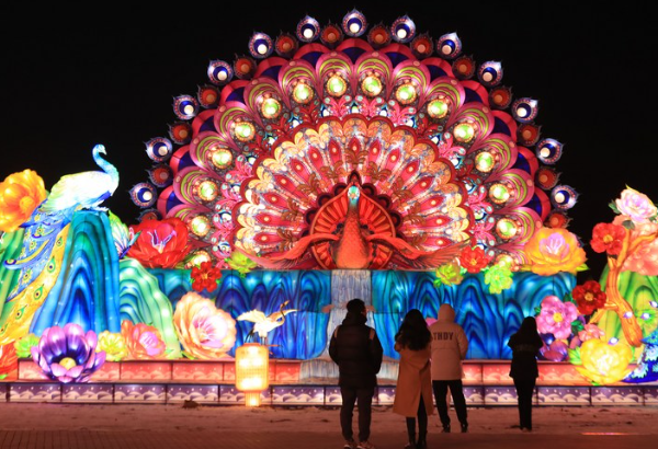 The Spring Festival lighting project in Chanhe District, Luoyang, Henan Province, has been fully completed and officially lit up