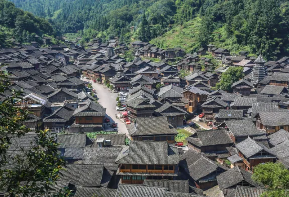 Fifty Streetlights Illuminate Huanggang Village, Shengkang Town, Gucheng County, Xiangyang, Hubei Province