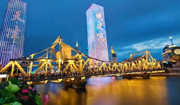 23-km Nightscape Lighting Corridor in Wuqing District, Tianjin Spreads Strong Festive Atmosphere