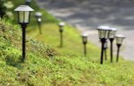 Daily maintenance method of solar LED garden light