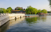 Eight new lighting facilities added to Taoranting Street, Xicheng District, Beijing