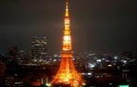 Japan Tokyo Tower use 130,000 LED lights to create a blue Galaxy