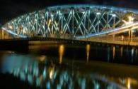 LED lights create "green light" for Zhejiang Road Bridge